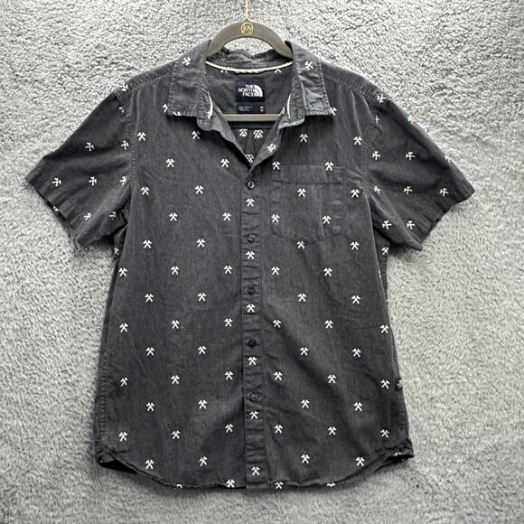 The North Face Men's Medium Button Up Short Sleeve Shirt Axe Design Casual - Picture 1 of 7